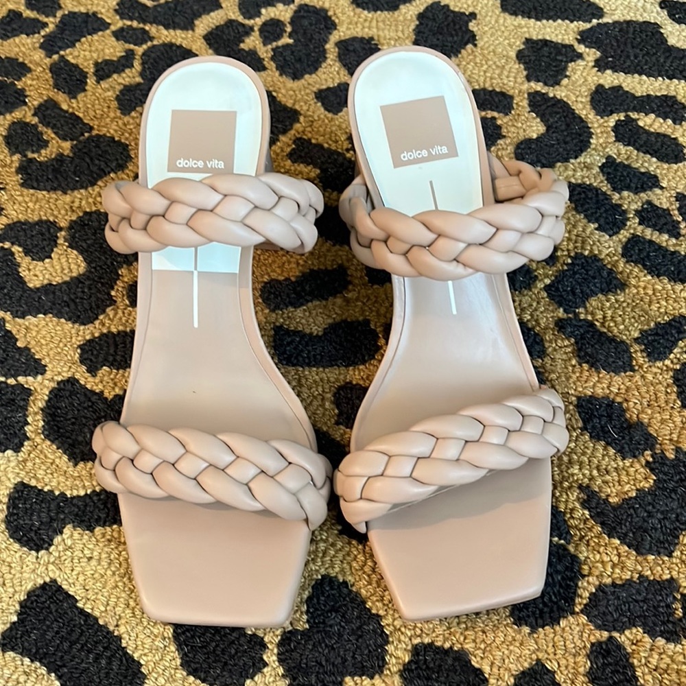 Dolce Vita Paily braid sandals. Size 9.